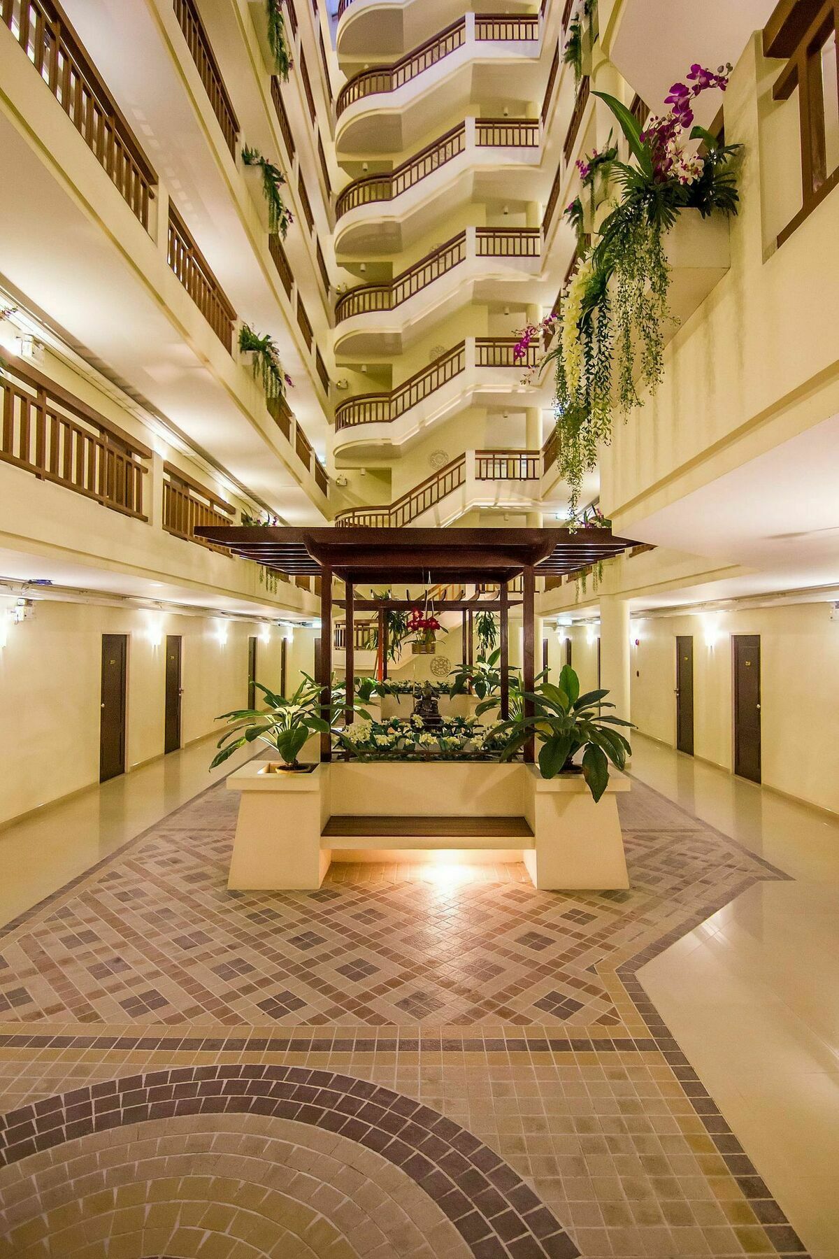 Zen Rooms Sukhumvit 81 Bangkok Esterno foto