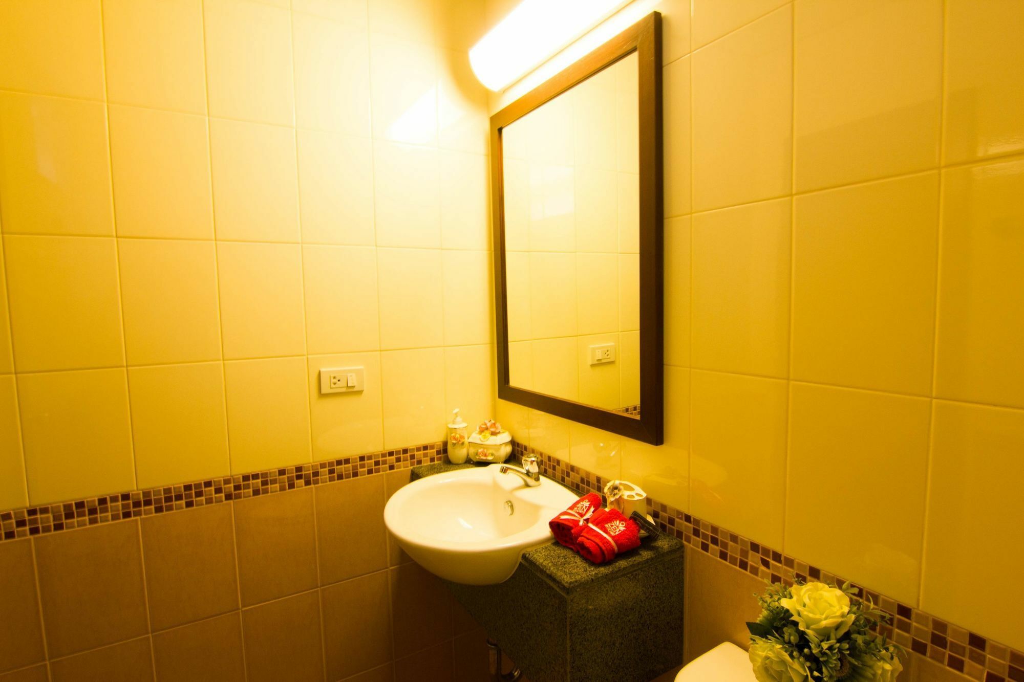 Zen Rooms Sukhumvit 81 Bangkok Esterno foto